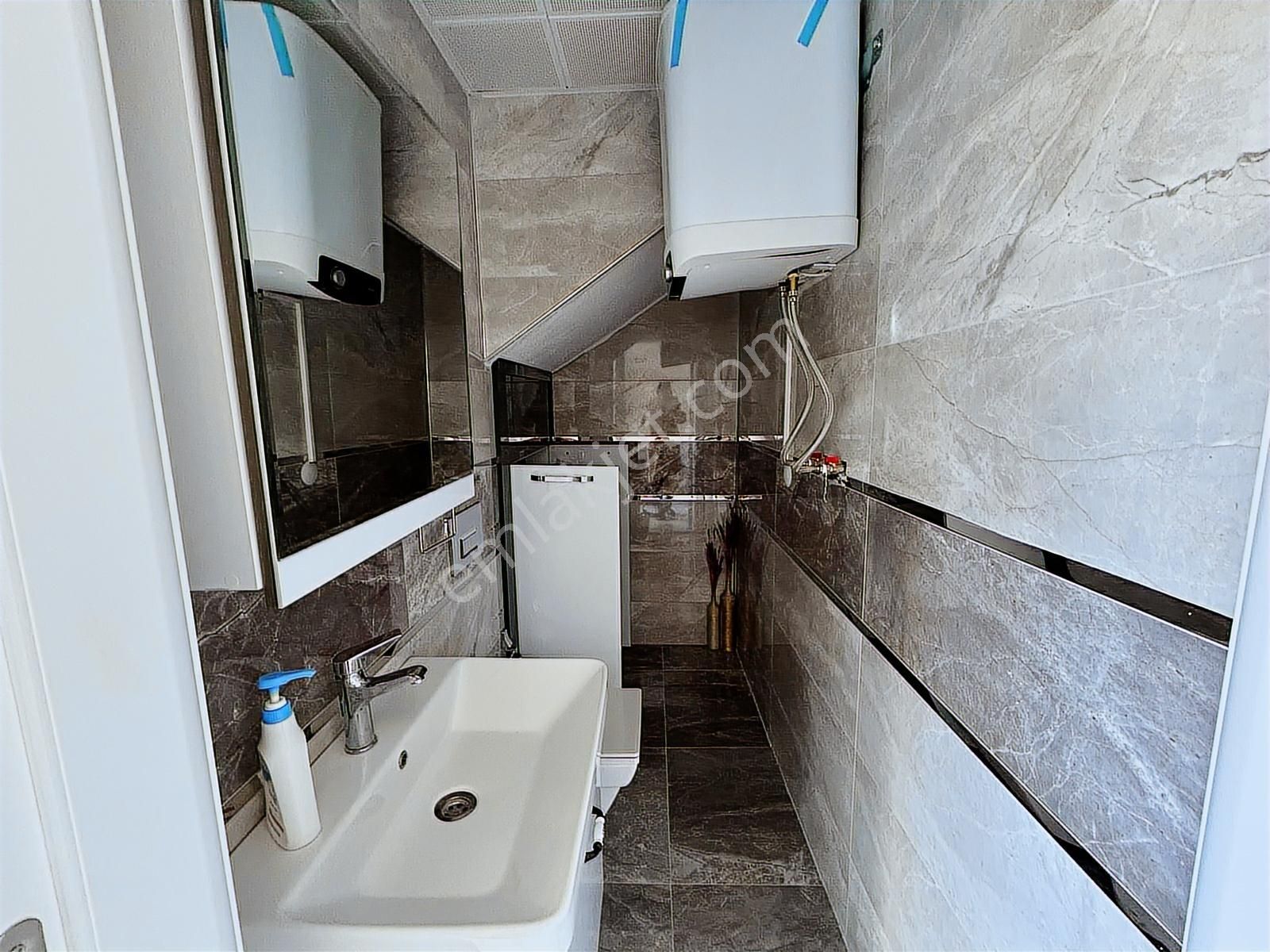 Dalaman'da Havuzlu Site İçinde 2+1 Eşyalı İkiz Villa - Görsel 6