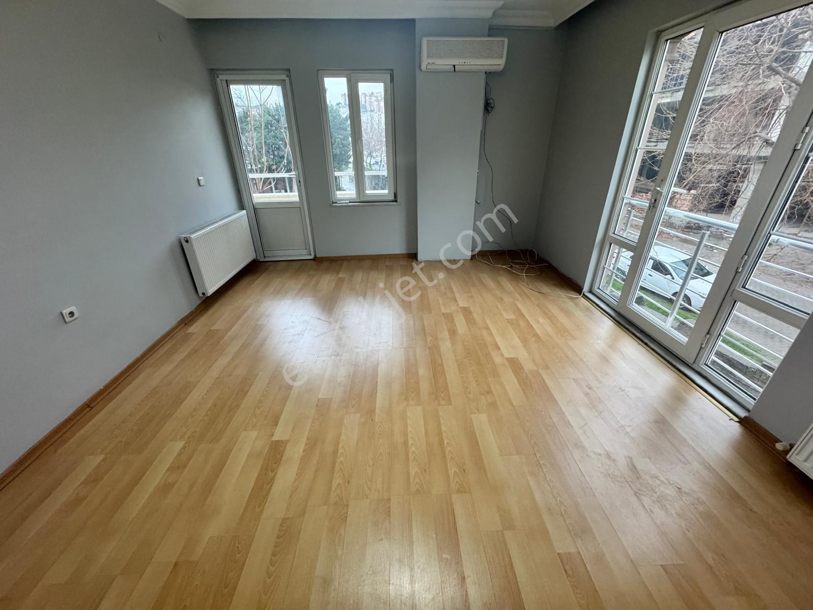 Edremit Gazicelal Mah Kiralık Ön Cephe Doğalgazlı 3+1 Daire - Görsel 17