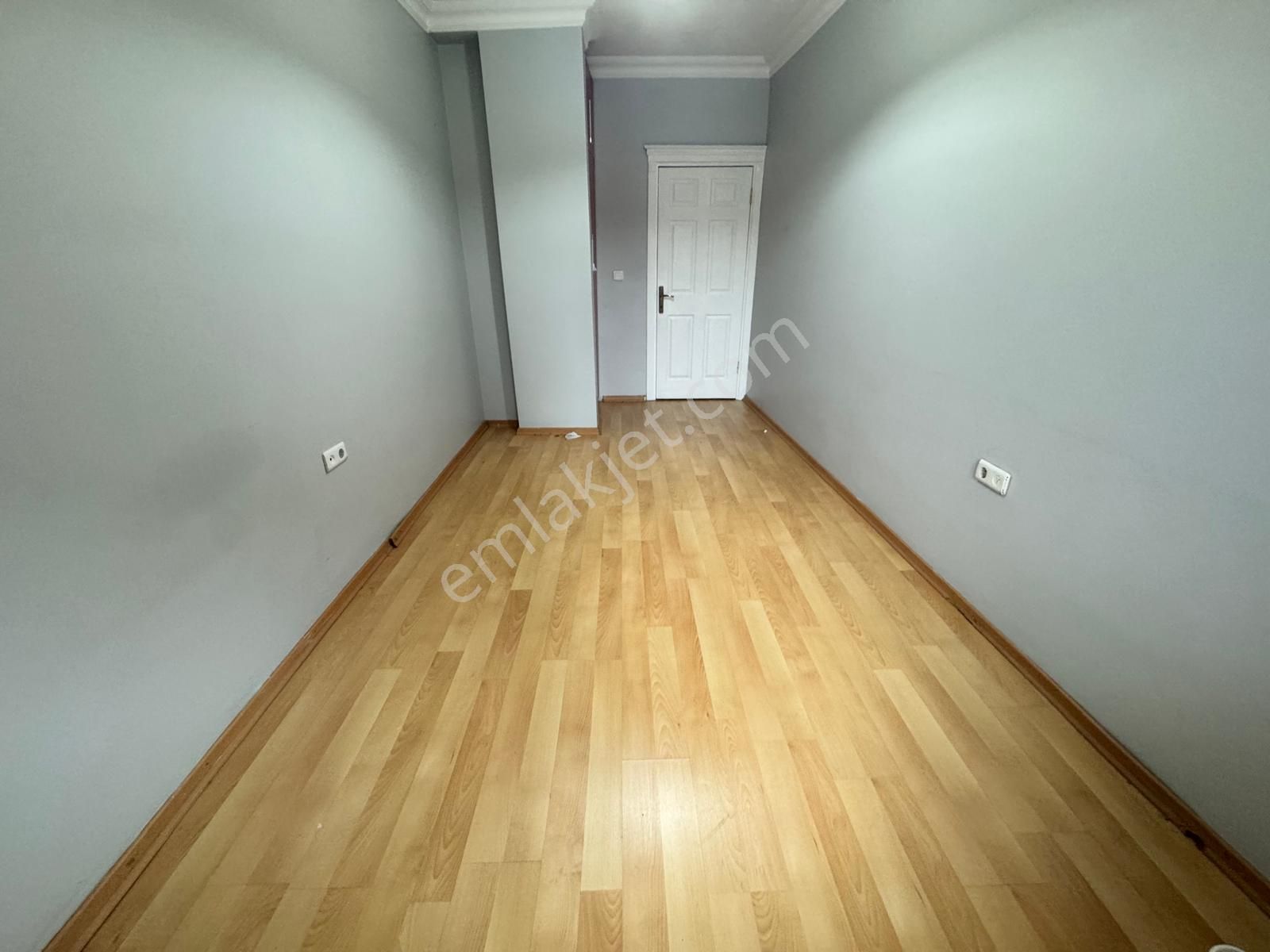 Edremit Gazicelal Mah Kiralık Ön Cephe Doğalgazlı 3+1 Daire - Görsel 26