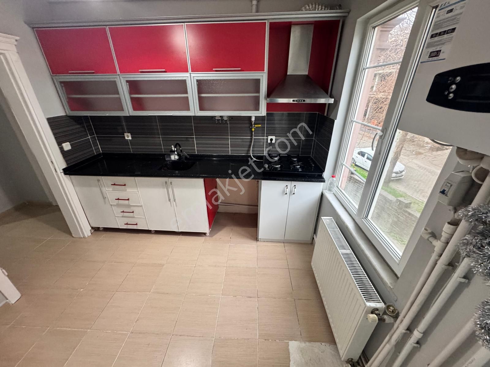 Edremit Gazicelal Mah Kiralık Ön Cephe Doğalgazlı 3+1 Daire - Görsel 19