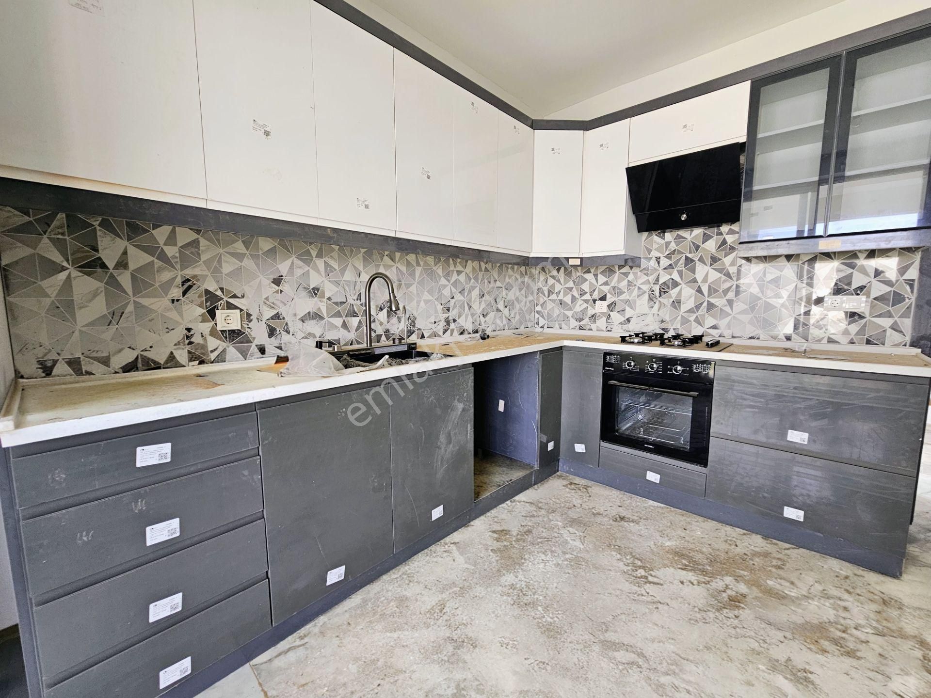 Bülent Ateşci'den Hacıömerli Köyünde Full Deniz Manzaralı Ev - Görsel 10