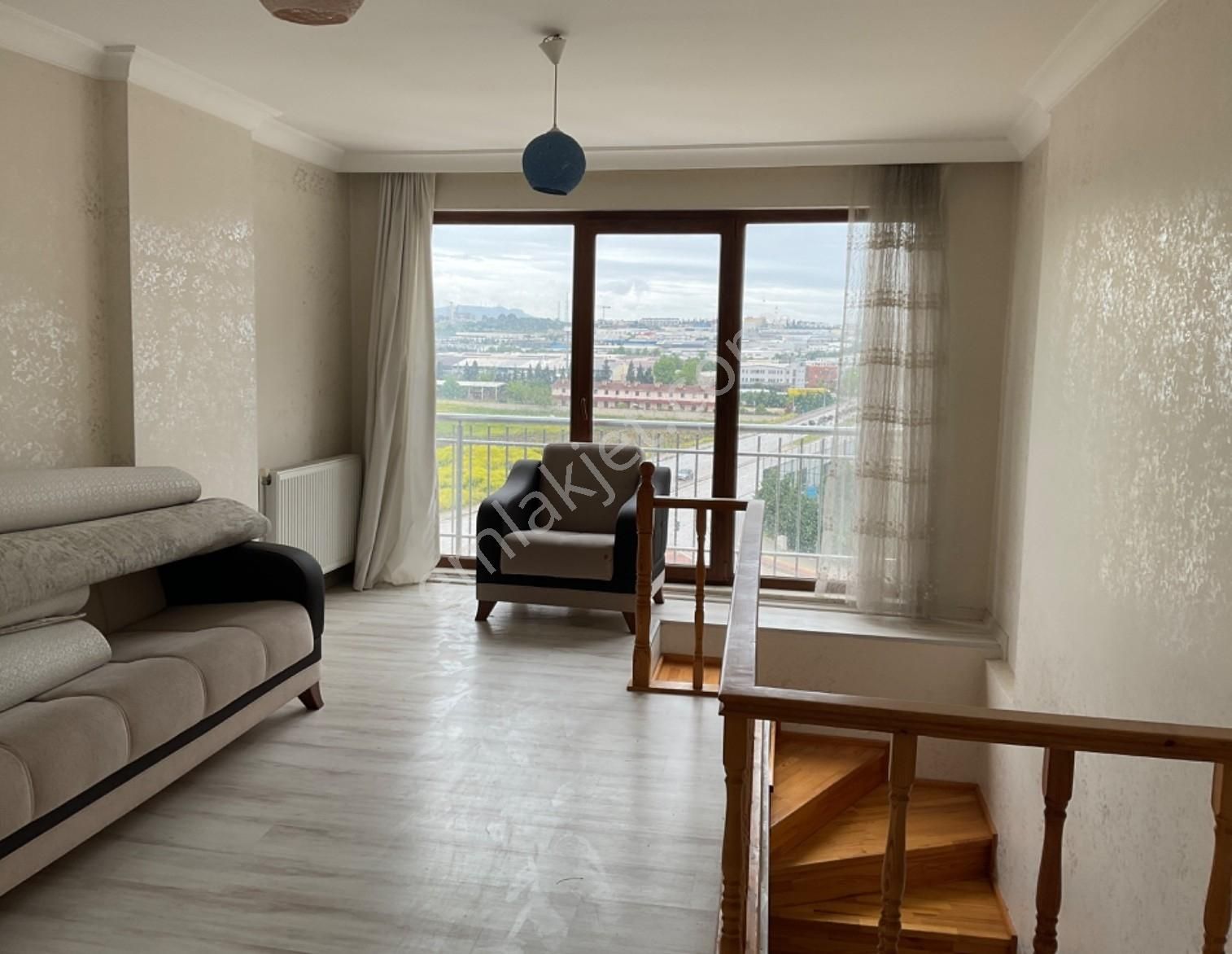 Özlüce Bulvar Üzeri Eşyalı 4+1 Dubleks Fırsat Fiyata - Görsel 33