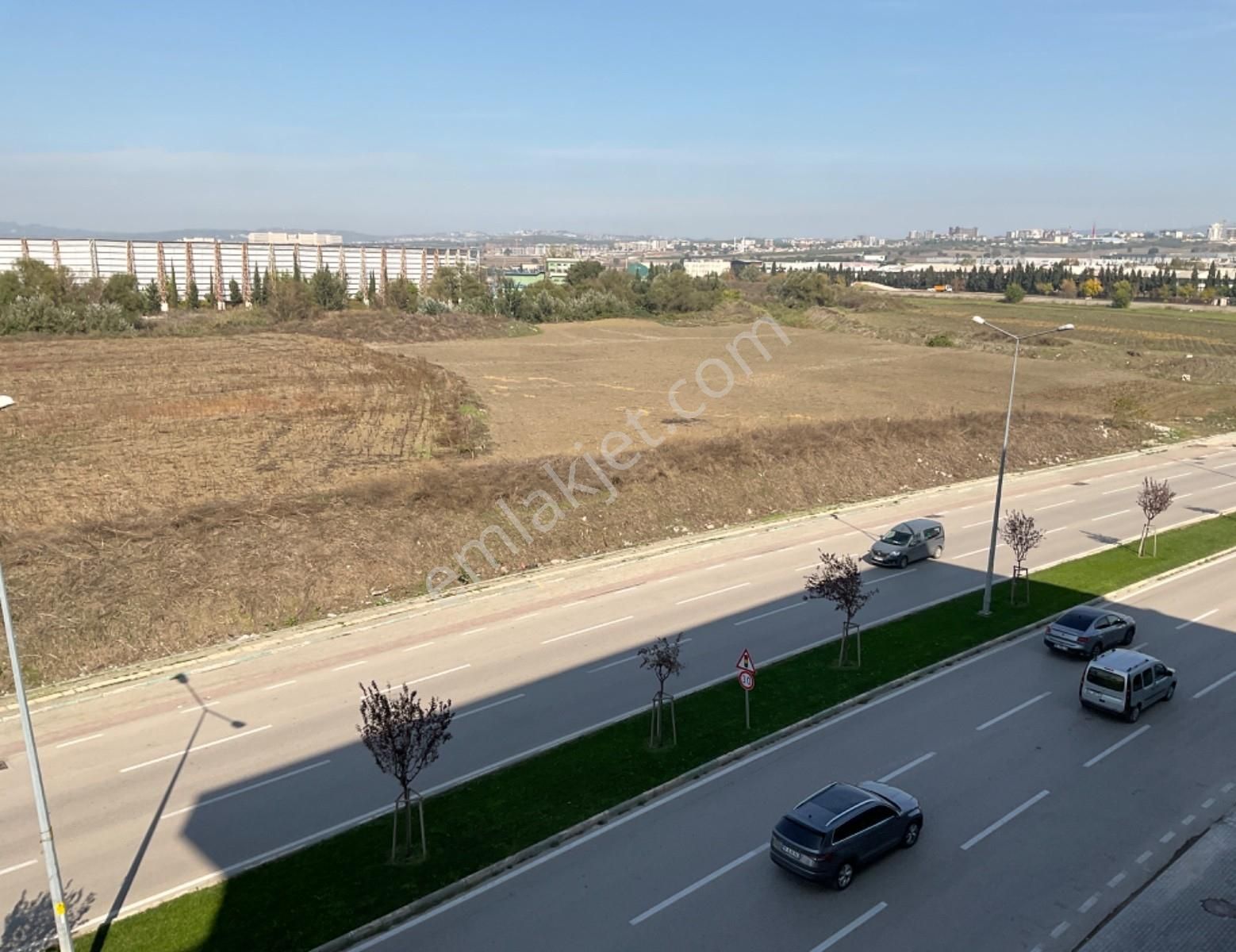 Özlüce Bulvarında Arakat 1+1 Geniş Satılık Daire - Görsel 19