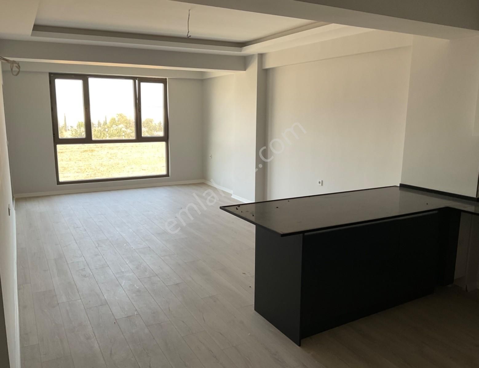 Özlüce Bulvarında Arakat 1+1 Geniş Satılık Daire - Görsel 11