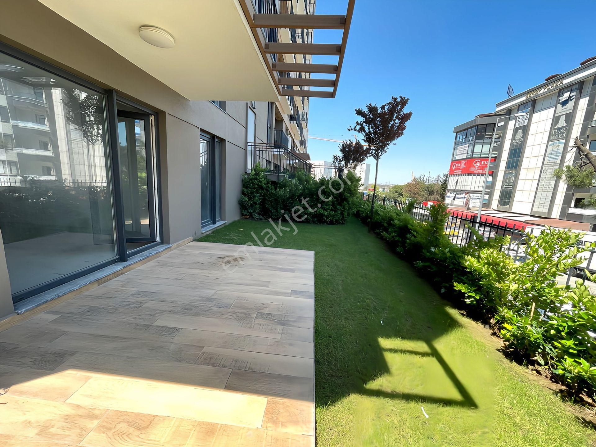 Seeworld Sinpaş Metrolife 2+1 130m2 Boş Bahçe Katı Satılık