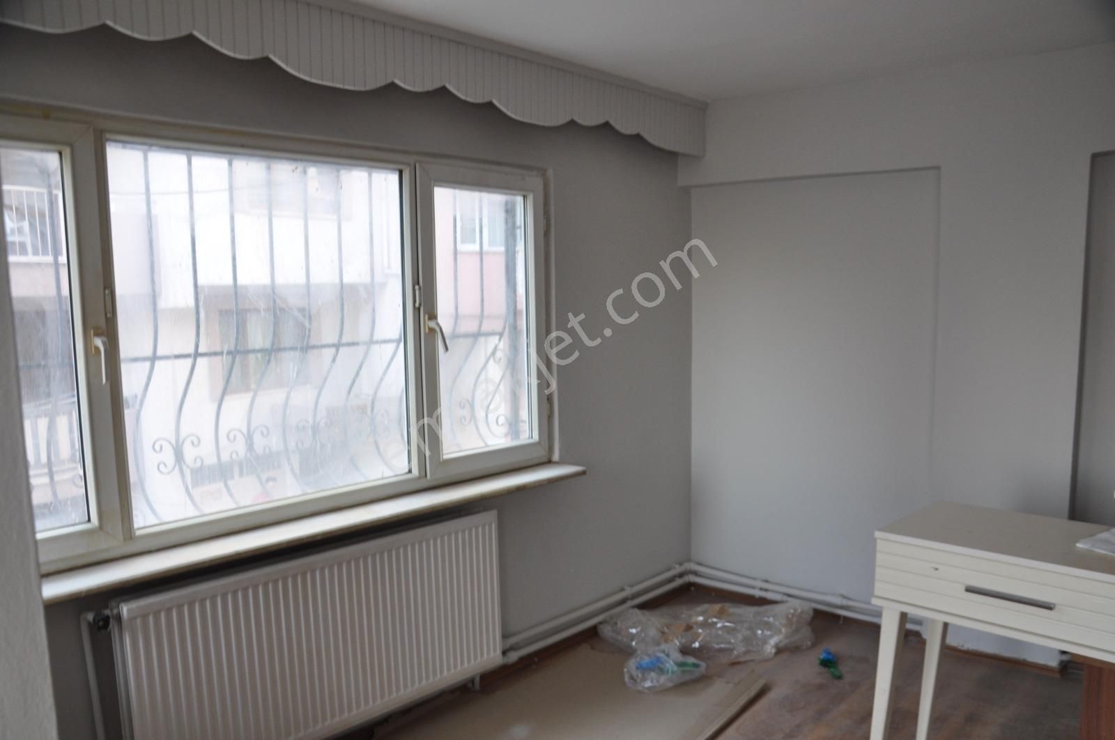 Çekirge Mahallesi Selvili Cadde Üstü 2+1 Kiralık Daire - Görsel 24
