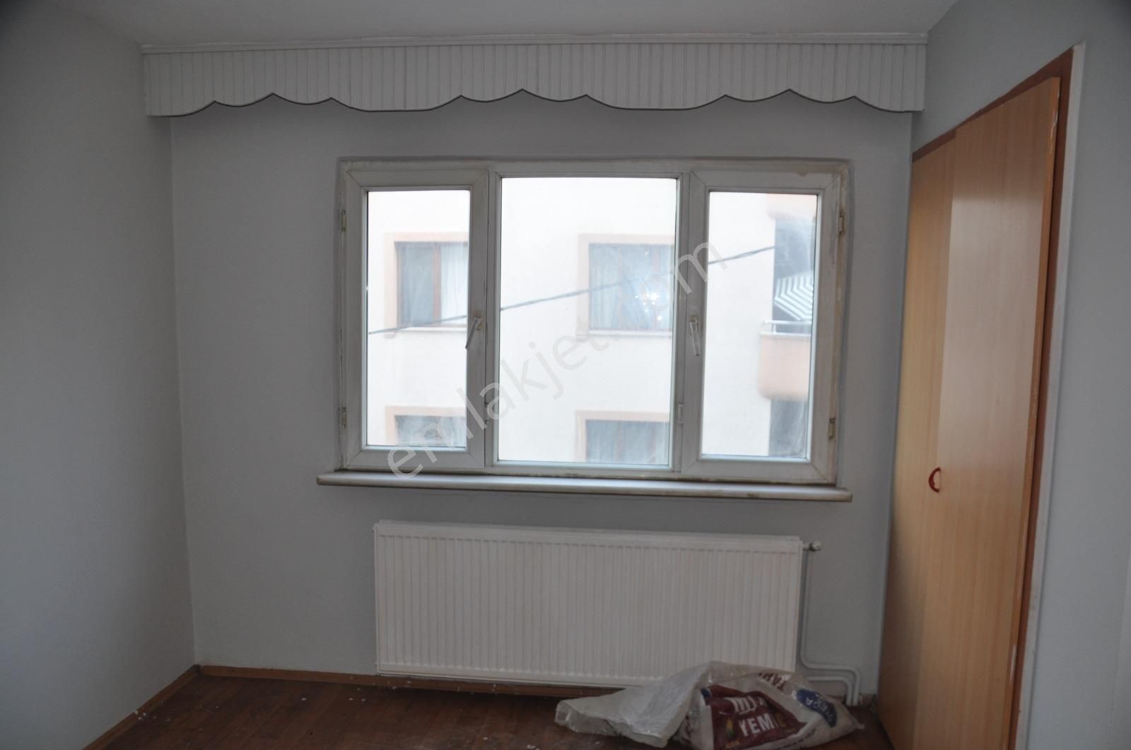 Çekirge Mahallesi Selvili Cadde Üstü 2+1 Kiralık Daire - Görsel 18