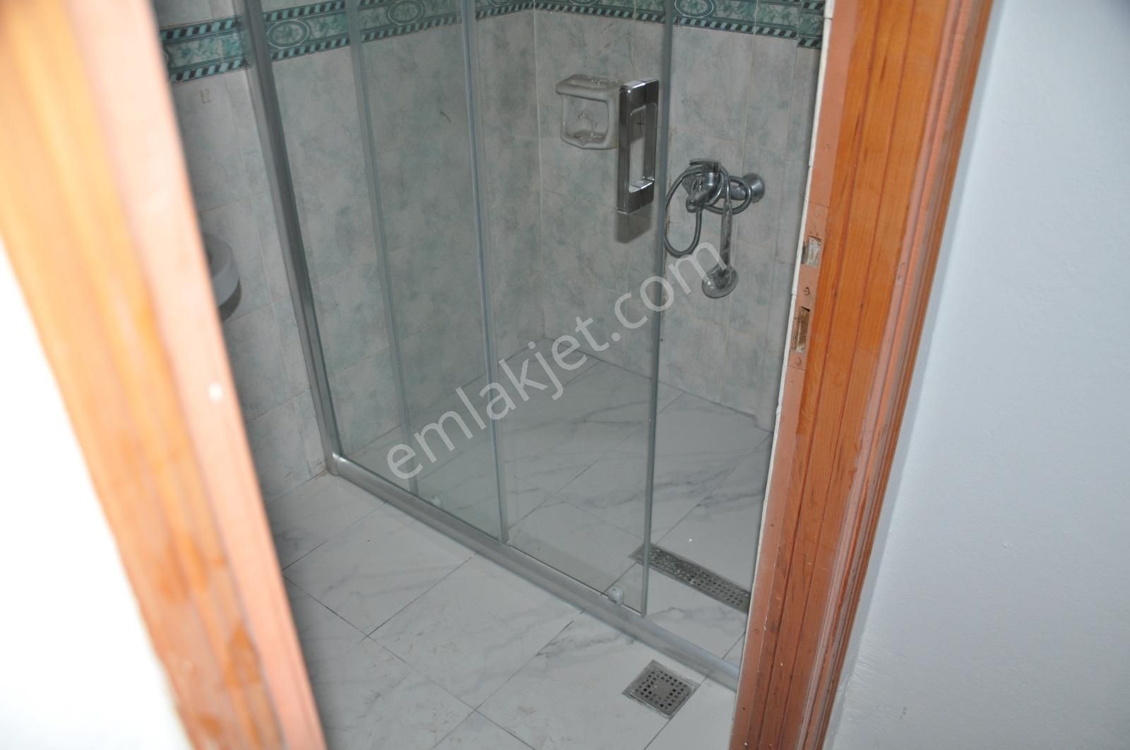 Çekirge Mahallesi Selvili Cadde Üstü 2+1 Kiralık Daire - Görsel 5