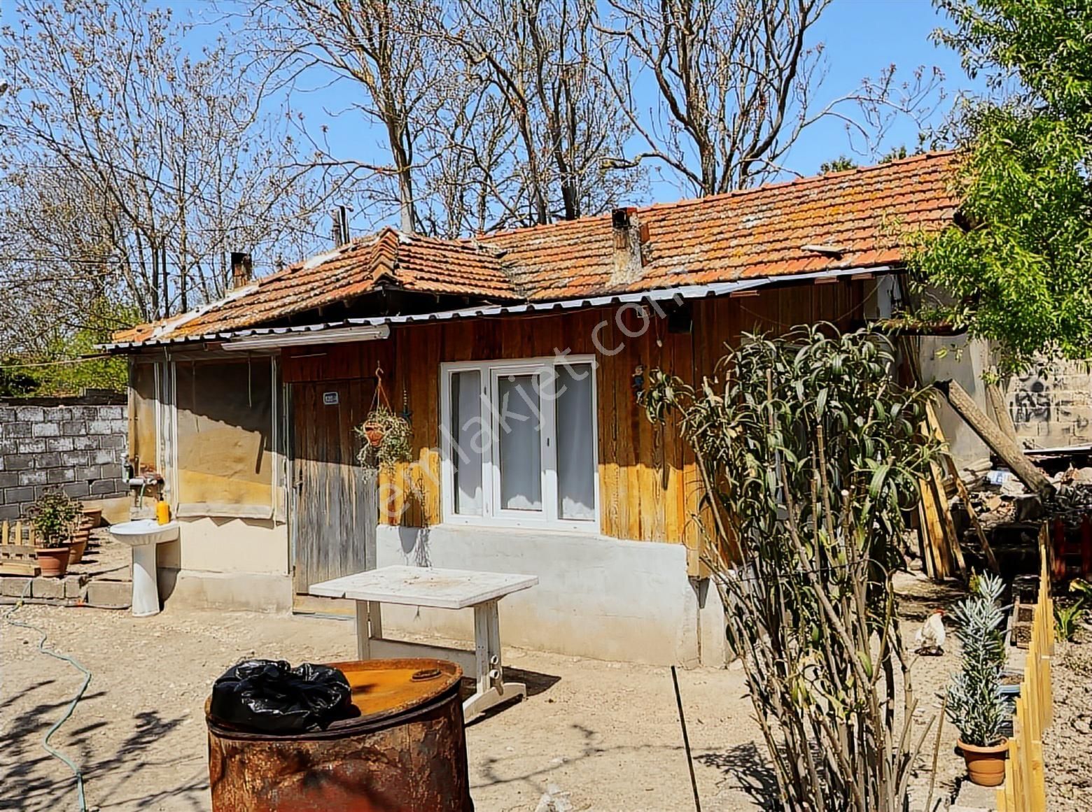 Uluabat Köyünde Satılık Fırsat Köy Evi - Görsel 2