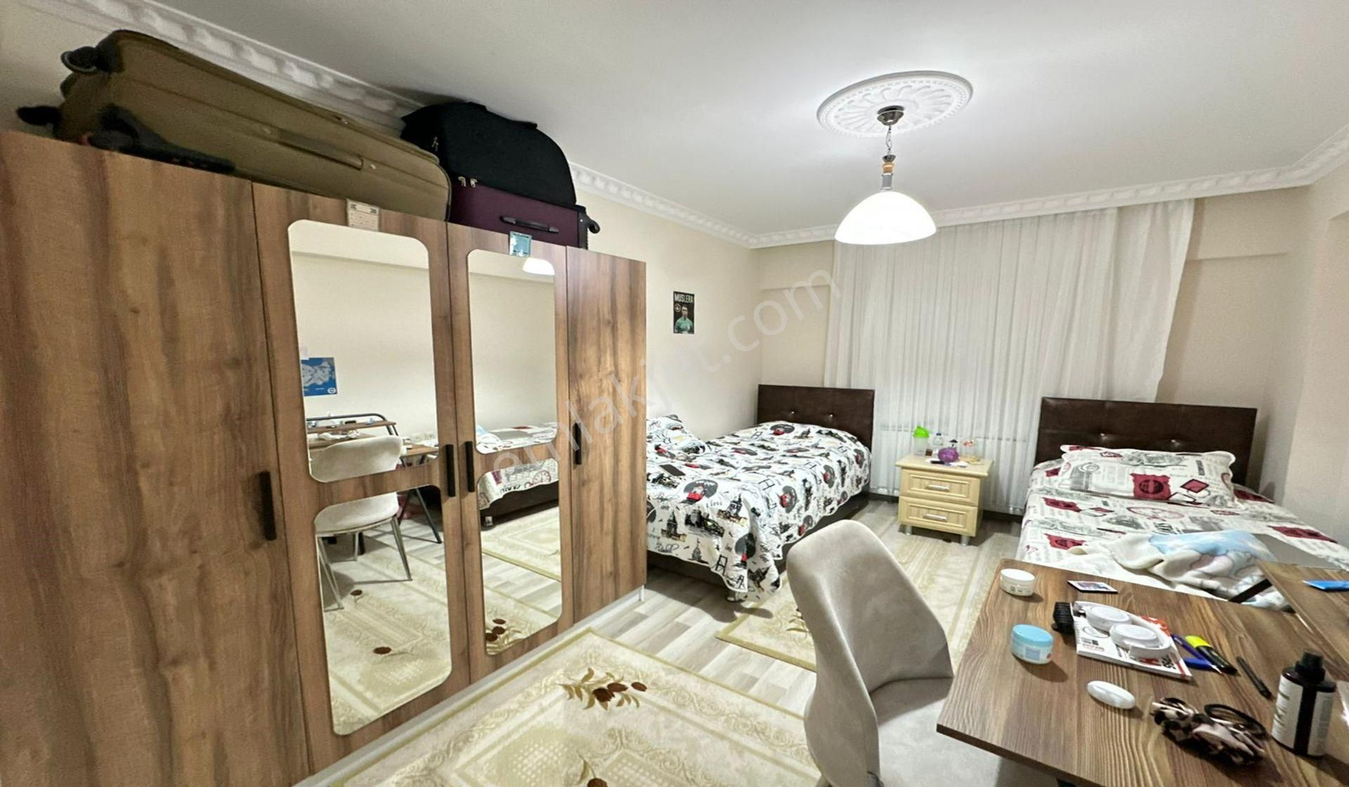 Karakayada Site Konseptinde Teras Balkonlu Katta 3+1 Yeni Bina - Görsel 20