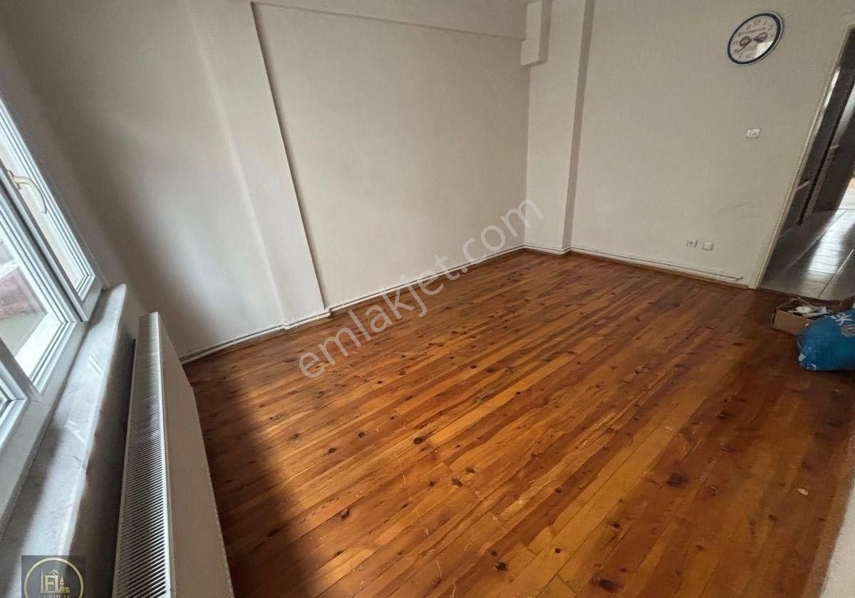 F-l Emlaktan Emaar Avm Ünalan Metro Yakını Geniş 1+1 - Görsel 7