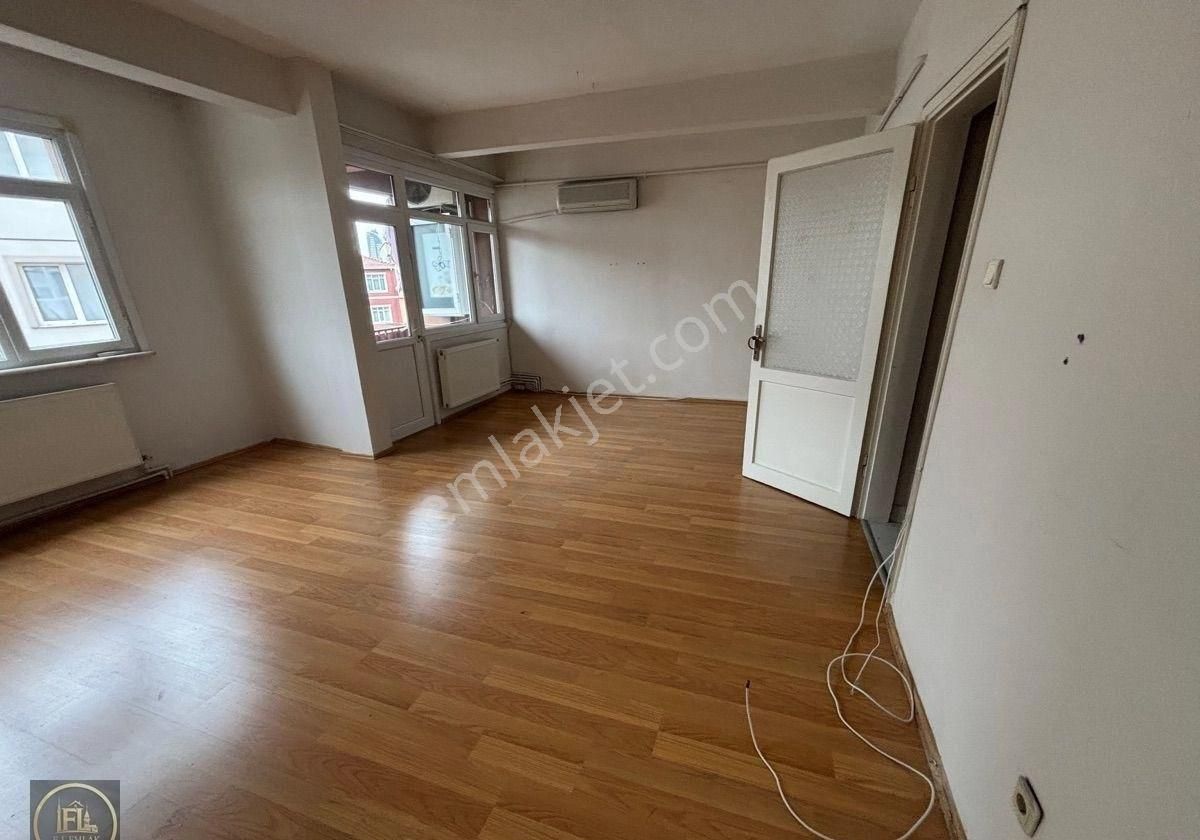 F-l Emlaktan Emaar Avm Ünalan Metro Yakını Geniş 1+1 - Görsel 22