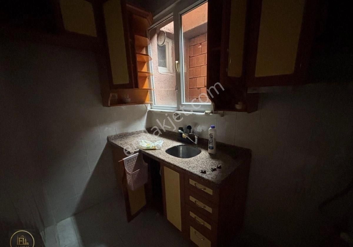 F-l Emlaktan Emaar Avm Ünalan Metro Yakını Geniş 1+1 - Görsel 4