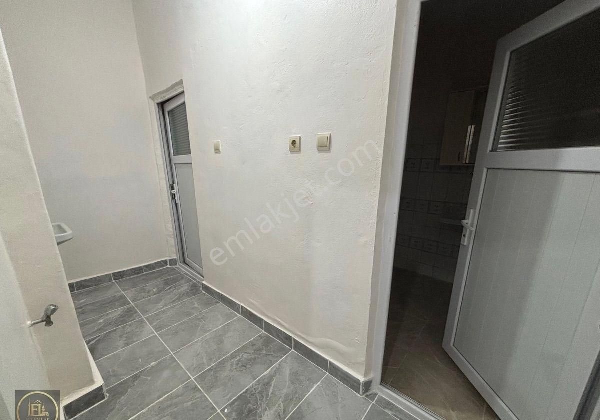 F-l Emlaktan Bulgurlu Libadiye Dsi Emaar Yakını 2+1 Y. Giriş Kat - Görsel 14