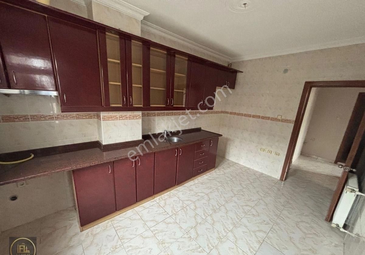 F-l Emlaktan Bulgurlu Metro Yakını Geniş 3+1 Aileye Uygun - Görsel 23