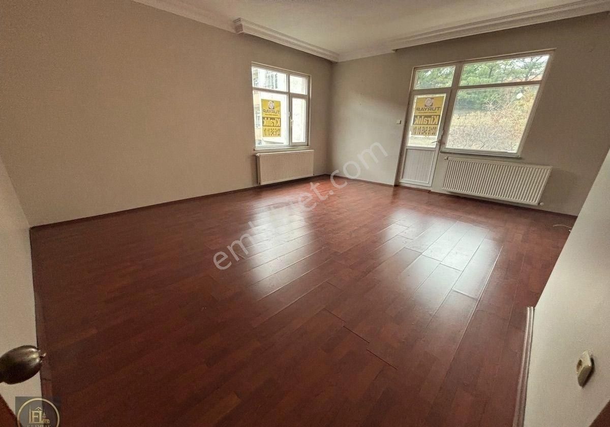 F-l Emlaktan Bulgurlu Metro Yakını Geniş 3+1 Aileye Uygun