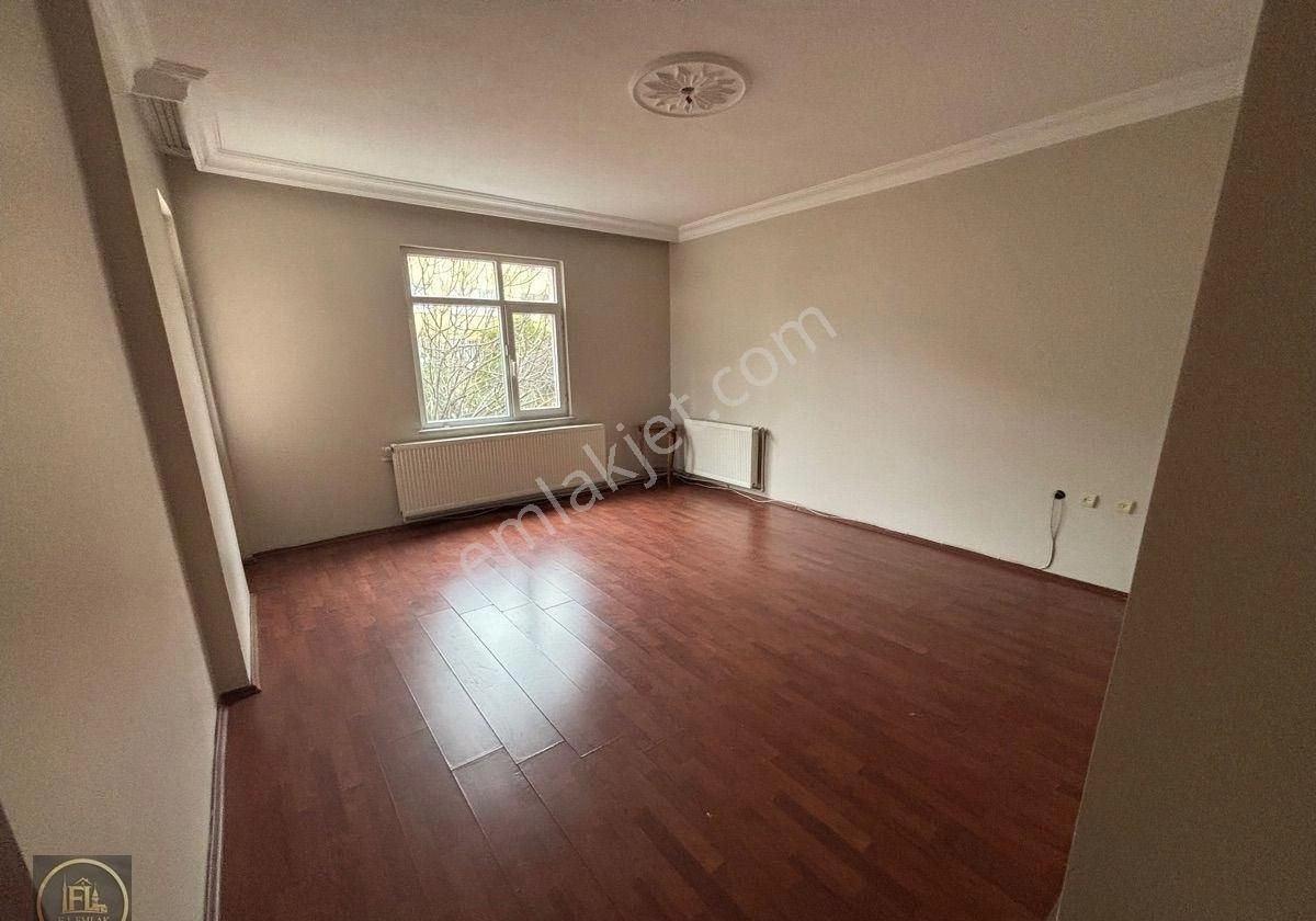 F-l Emlaktan Bulgurlu Metro Yakını Geniş 3+1 Aileye Uygun - Görsel 14