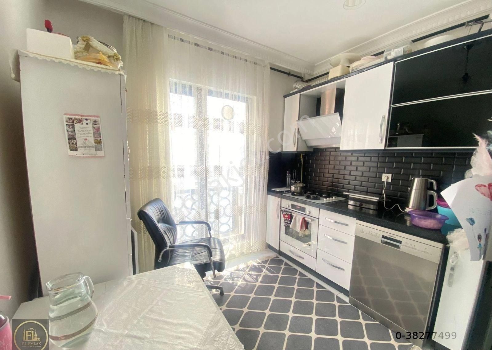 F-l Emlaktan Çekmeköy Alemdağ Mah İlim Cad. 2+1 Genç Bina - Görsel 24