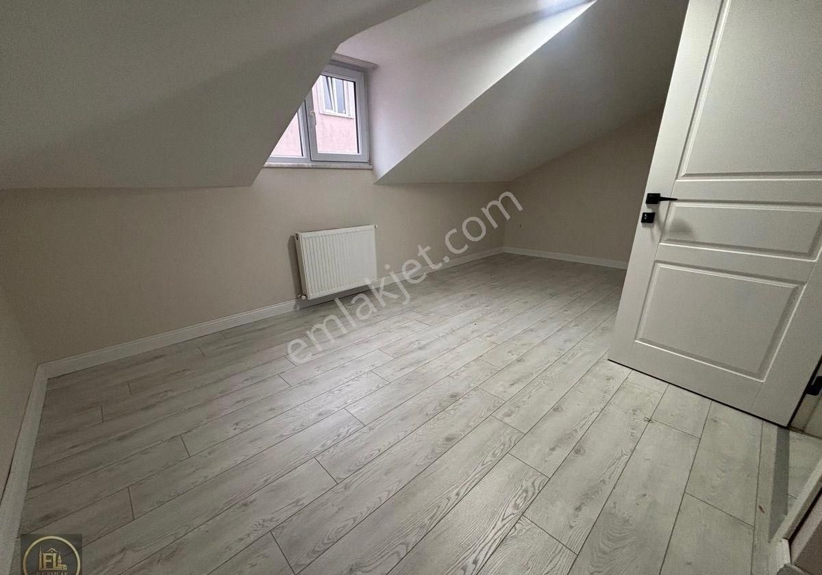 F-l Emlaktan Örnek Merkez Yakını 3+2 Geniş Dublex Daire - Görsel 5