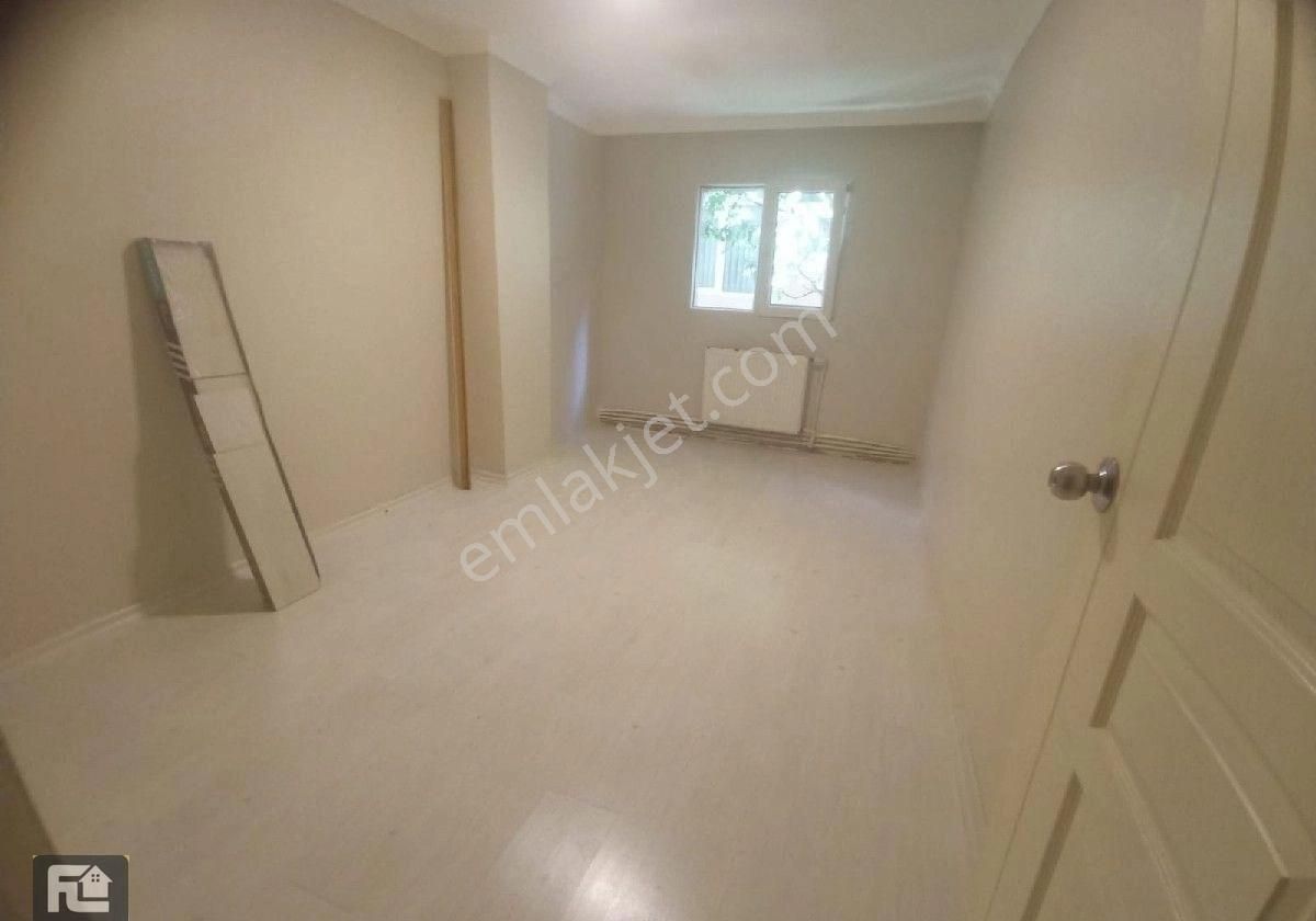 F-l Emlaktan Emaar Avm Libadiye Yakını Y.giriş İçi Yapılı 2+1 - Görsel 18