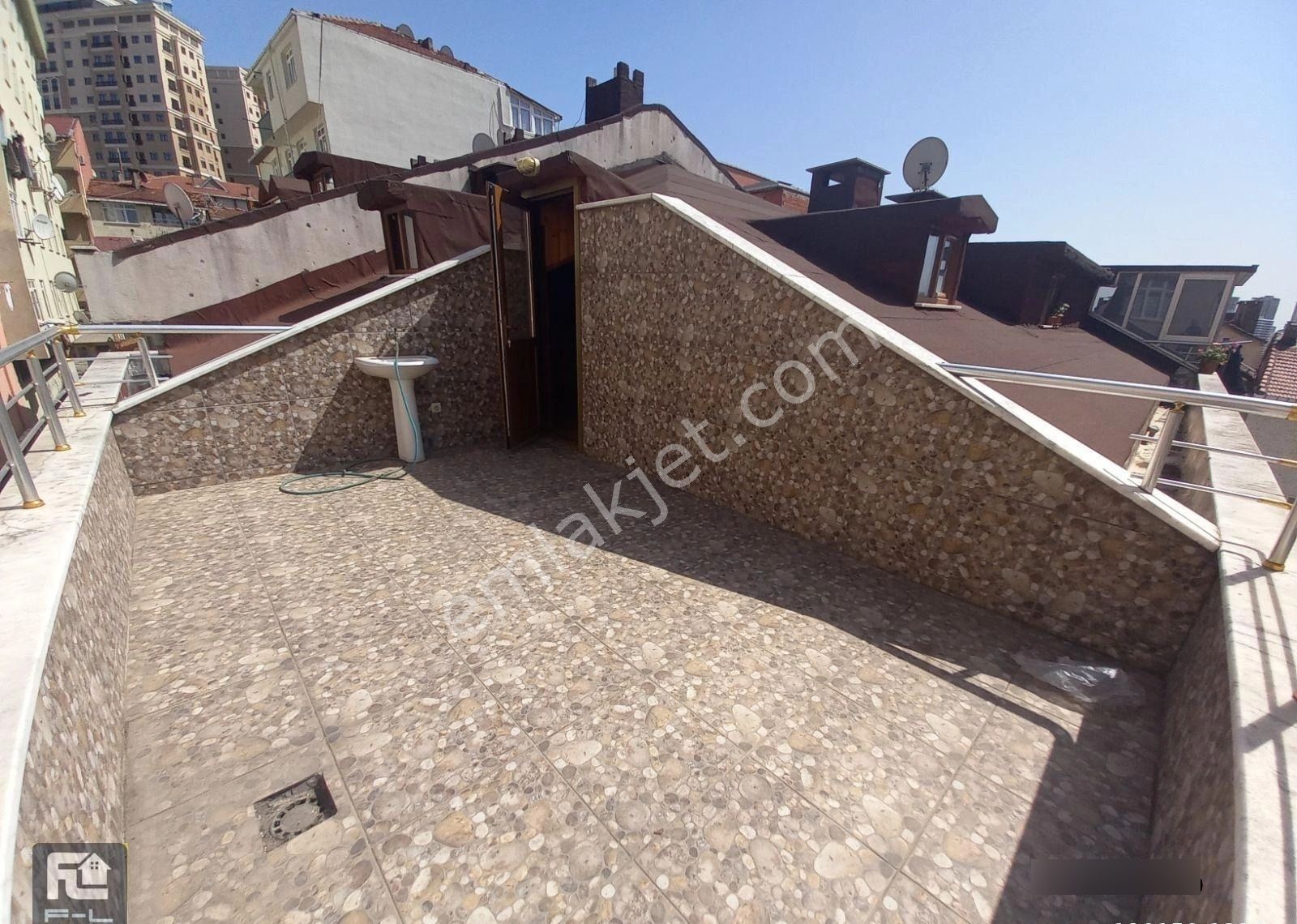 F-l Emlaktan Emaar Avm Libadiye Yakını 2+1 Dubleks Kariyerli Bekara - Görsel 11