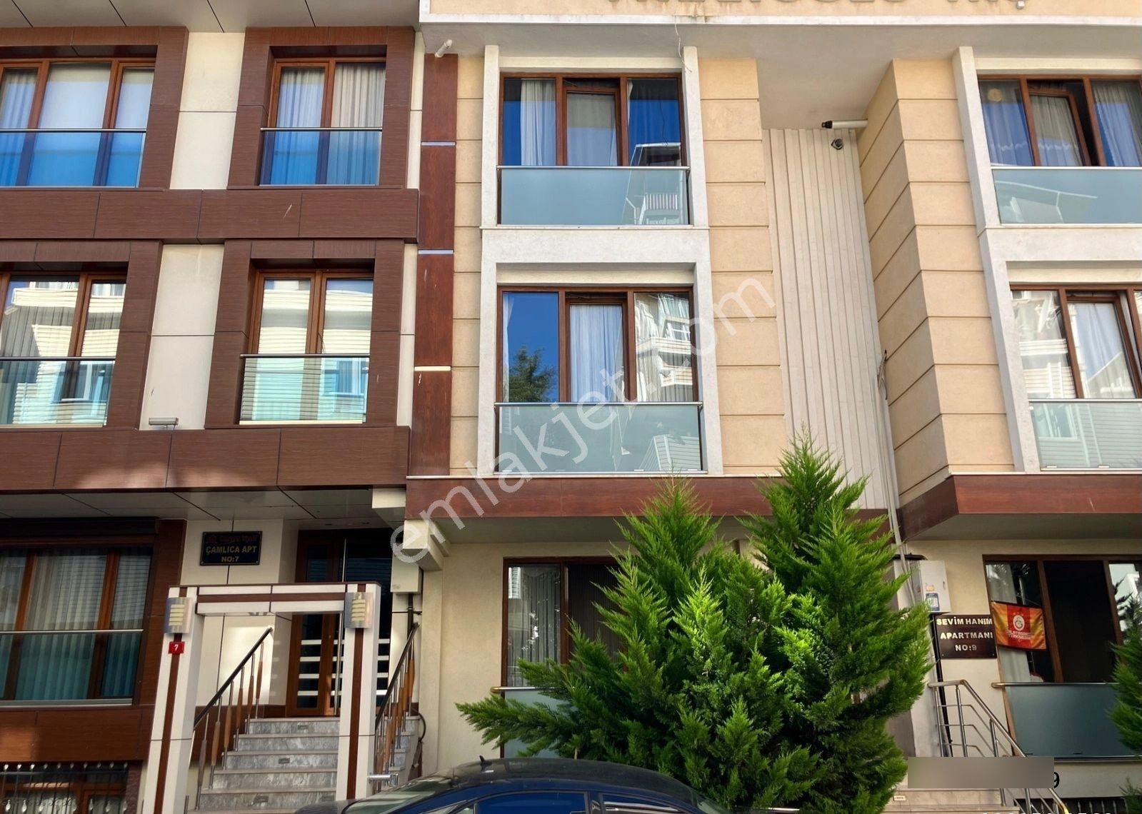 F-l Emlaktan Bulgurlu Metro Yakını 2+1 Eşyalı Yeni Bina