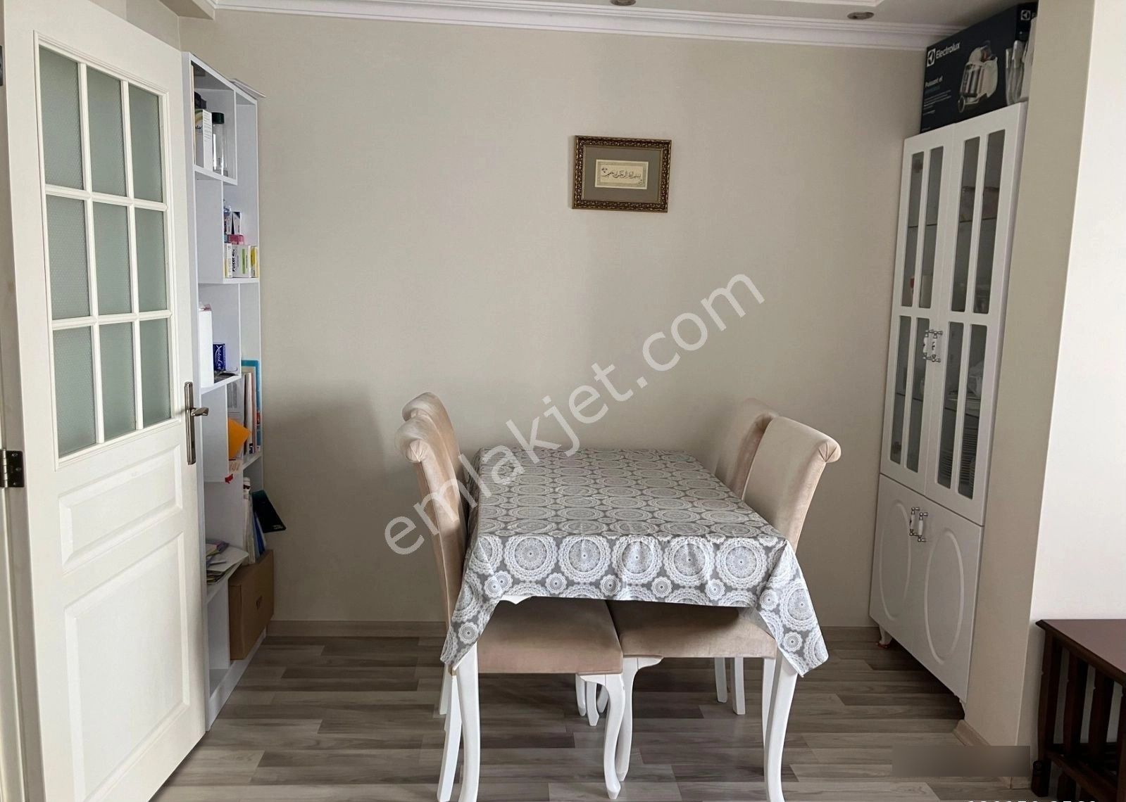 F-l Emlaktan Bulgurlu Metro Yakını 2+1 Eşyalı Yeni Bina - Görsel 13