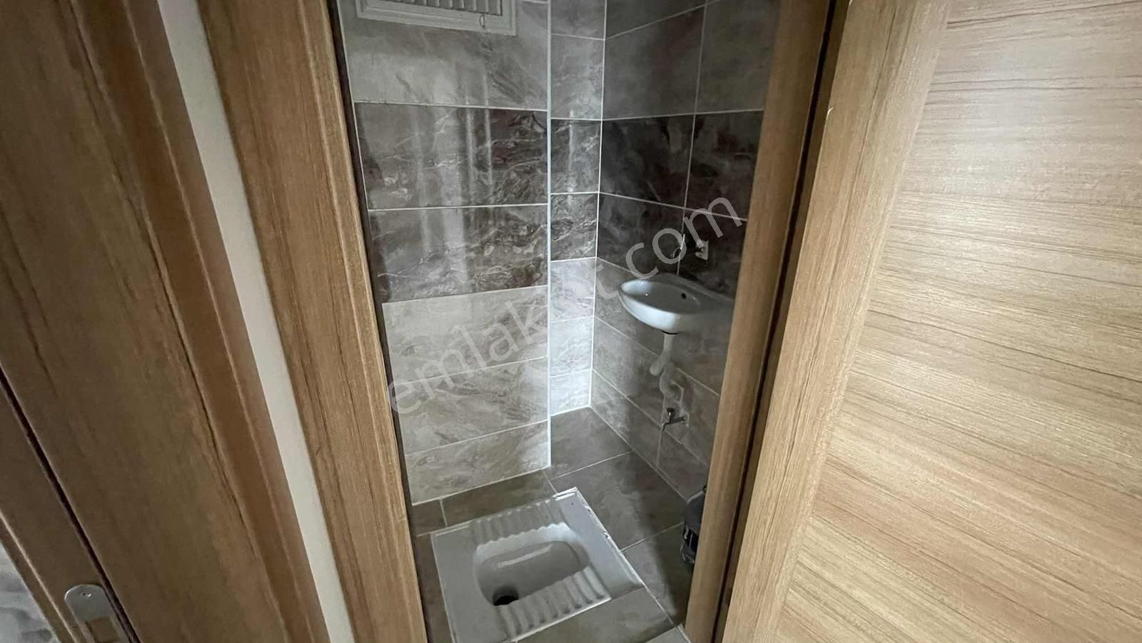 Rüzgar Emlaktan Kapaklı Merkezde Kiralık Dubleks Daire - Görsel 7
