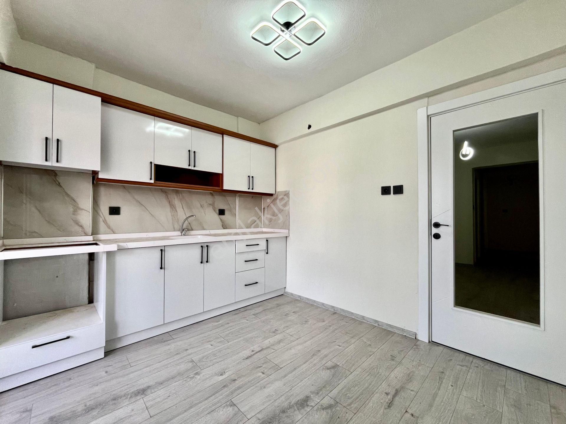 Yükselden Altınkumda Ara Kat Ön Cephe Sıfır Masraf 3+1 Daire - Görsel 2