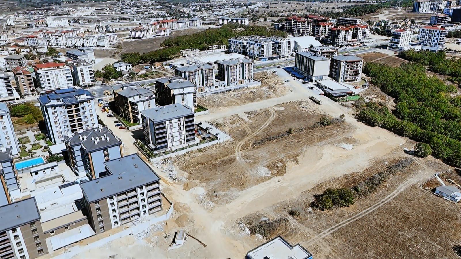 Rüzgar Emlaktan 1+1 Cumhuriyet Mahallesinde Arakat Satılık Daire - Görsel 21