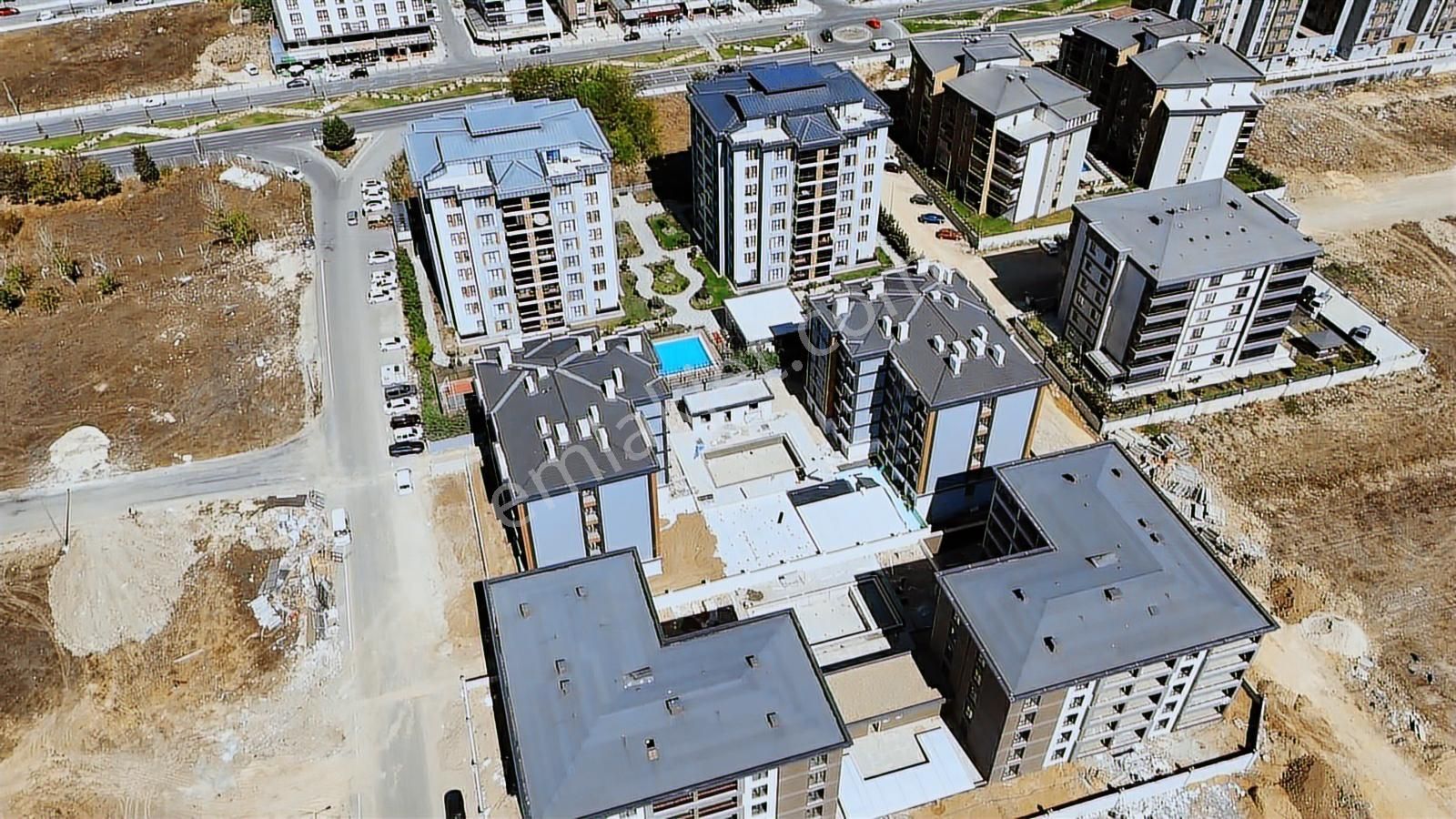 Rüzgar Emlaktan 1+1 Cumhuriyet Mahallesinde Arakat Satılık Daire - Görsel 8