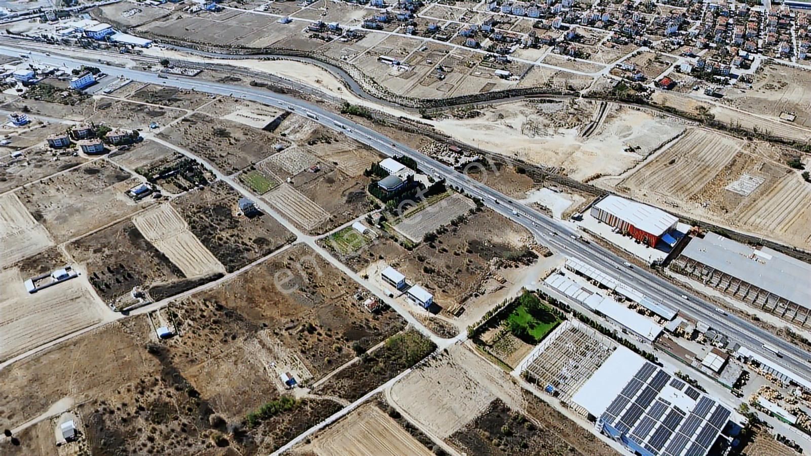 Rüzgar Emlaktan Sanayi Arsaları Depolama İmalat - Görsel 11