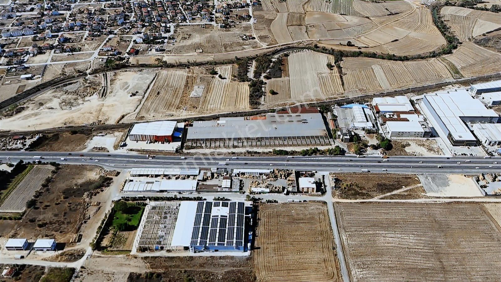 Rüzgar Emlaktan Sanayi Arsaları Depolama İmalat - Görsel 10