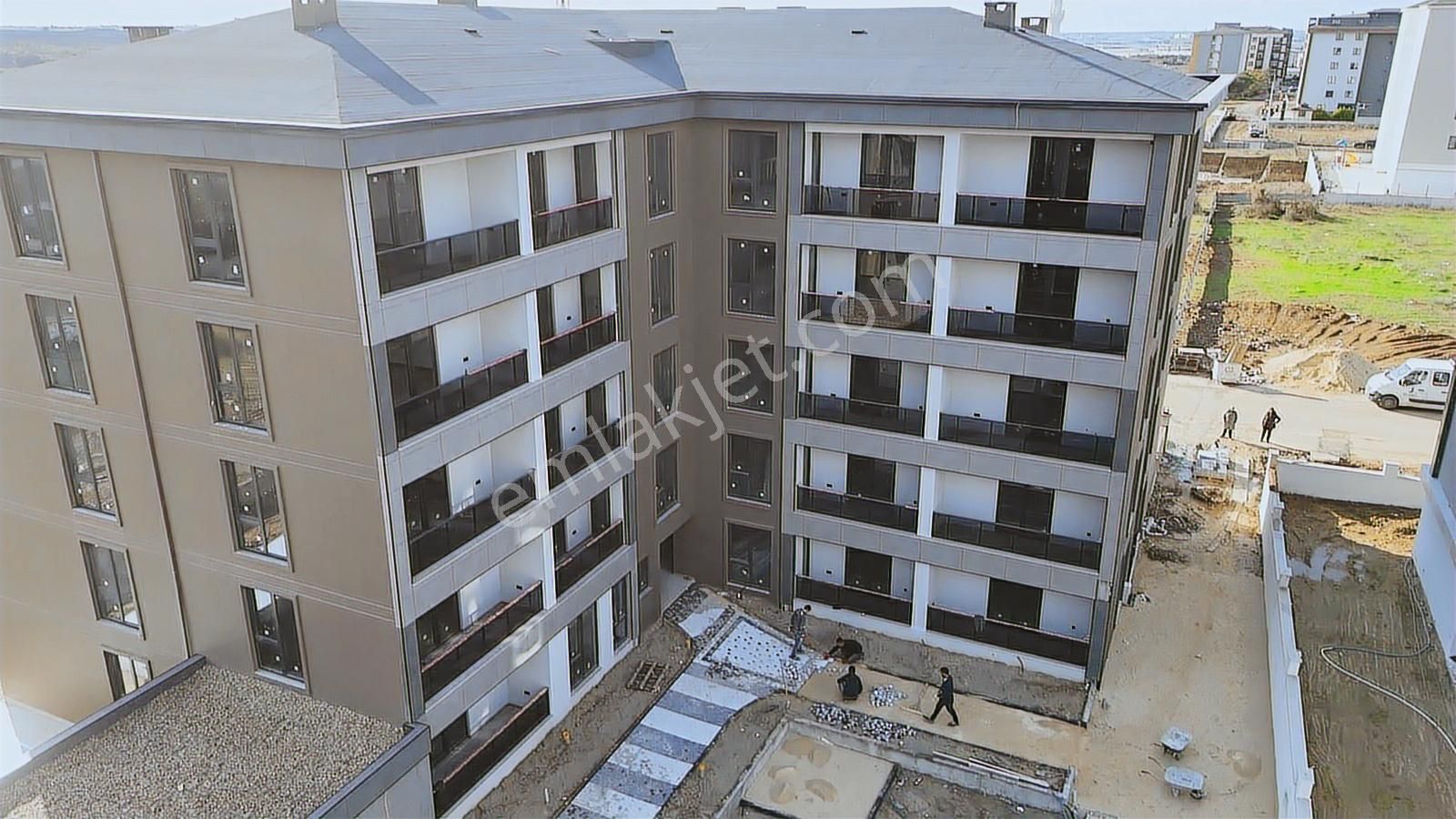 Rüzgar Emlaktan Proje 80 1+1 Lüx Daire - Görsel 16