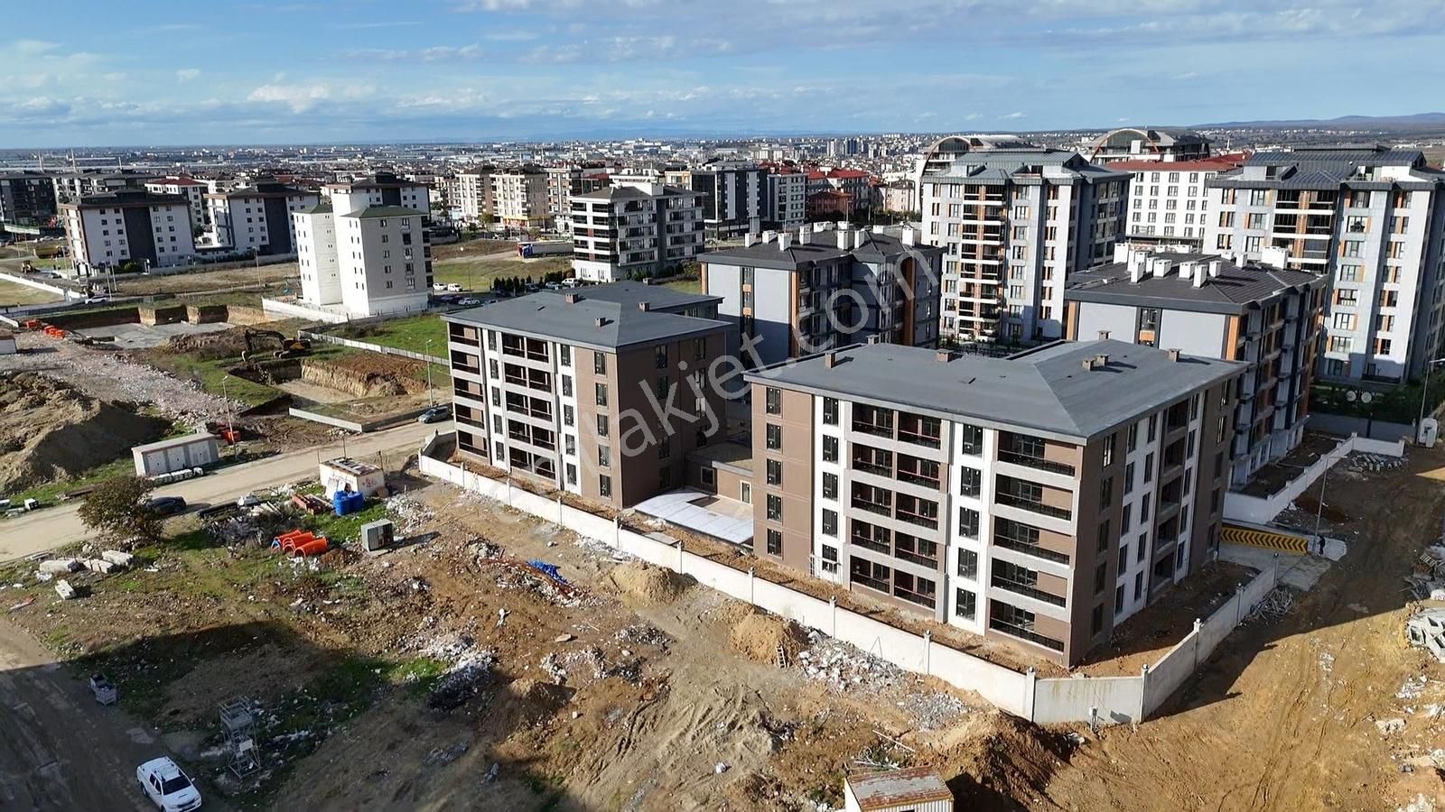 Rüzgar Emlaktan Proje 80 1+1 Lüx Daire - Görsel 21