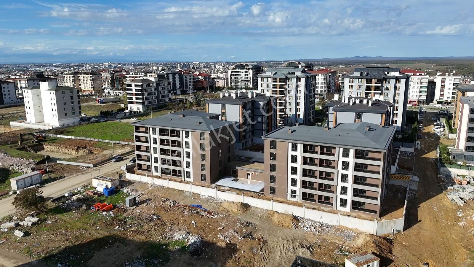 Rüzgar Emlaktan Proje 80 1+1 Lüx Daire - Görsel 15