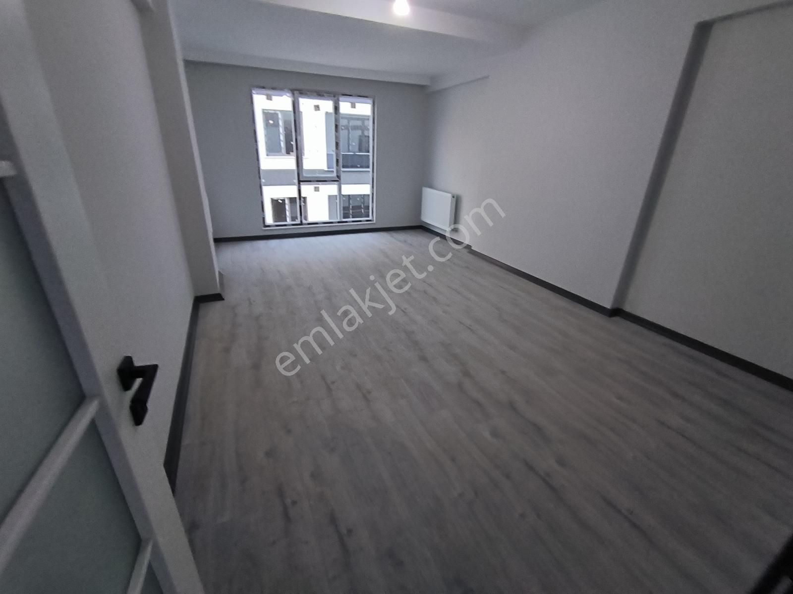 Rüzgar Emlak'tan Okullar Bölgesi Ferah Daire - Görsel 3