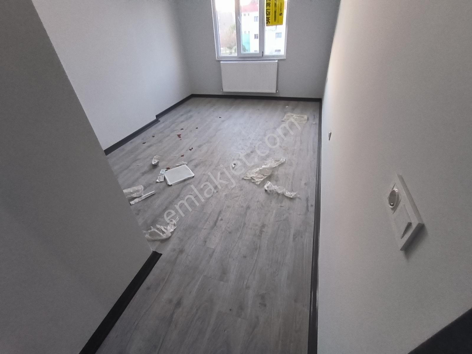 Rüzgar Emlak'tan Okullar Bölgesi Ferah Daire - Görsel 24