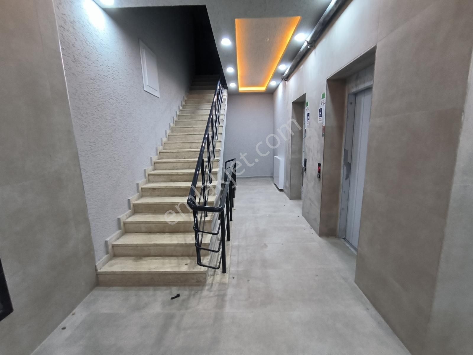 Rüzgar Emlak'tan Okullar Bölgesi Ferah Daire