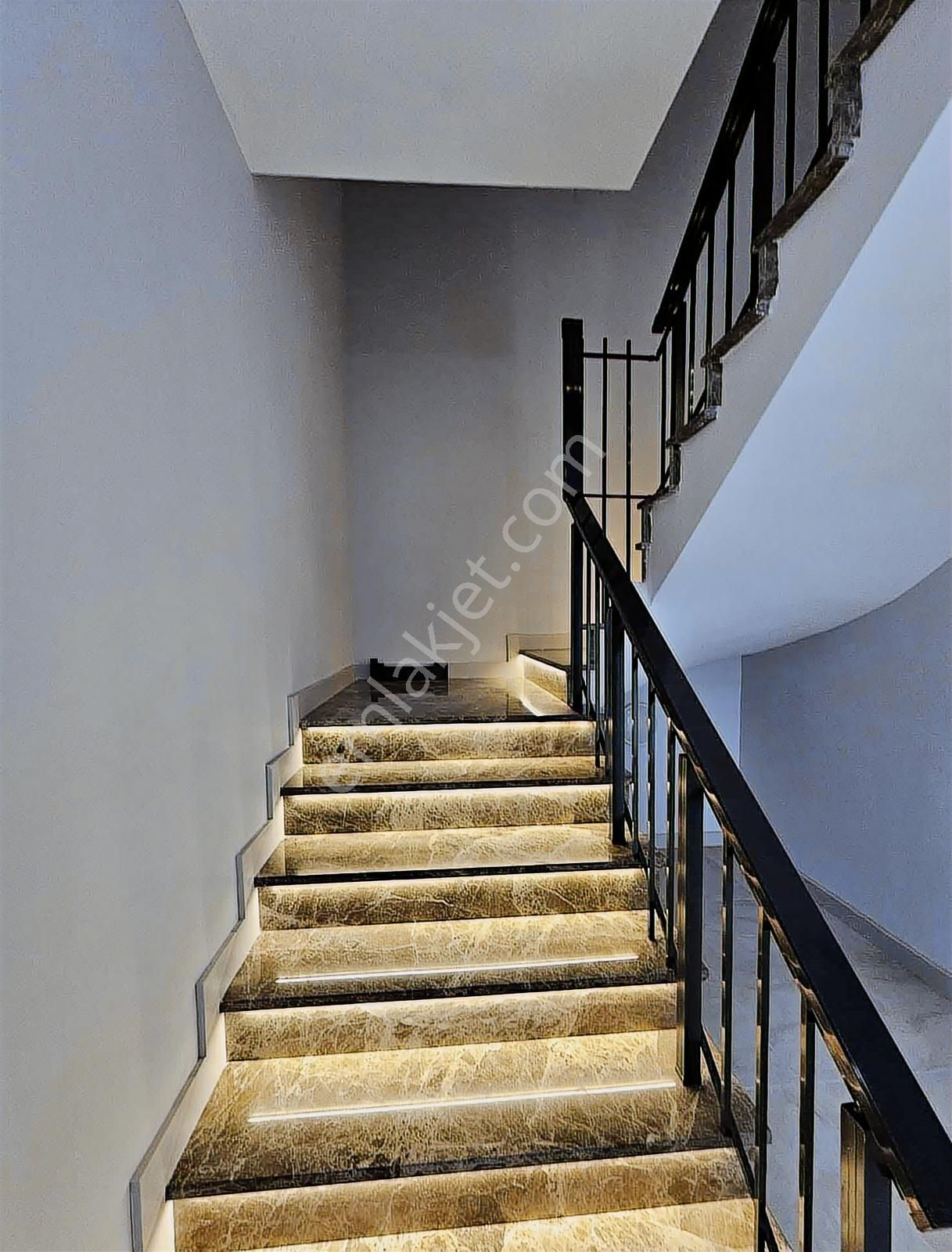 Rüzgar Emlak'tan Ambarderede A Kalite Lüx Villa - Görsel 8