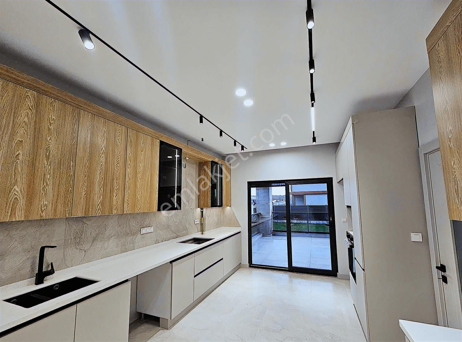 Rüzgar Emlak'tan Ambarderede A Kalite Lüx Villa - Görsel 26