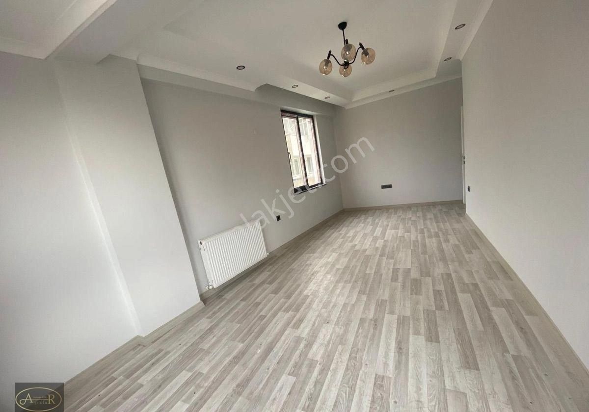 Balıkesir Burhaniye Bahçelievler 2+1 Ayrı Mutfak Satılık Daire - Görsel 2