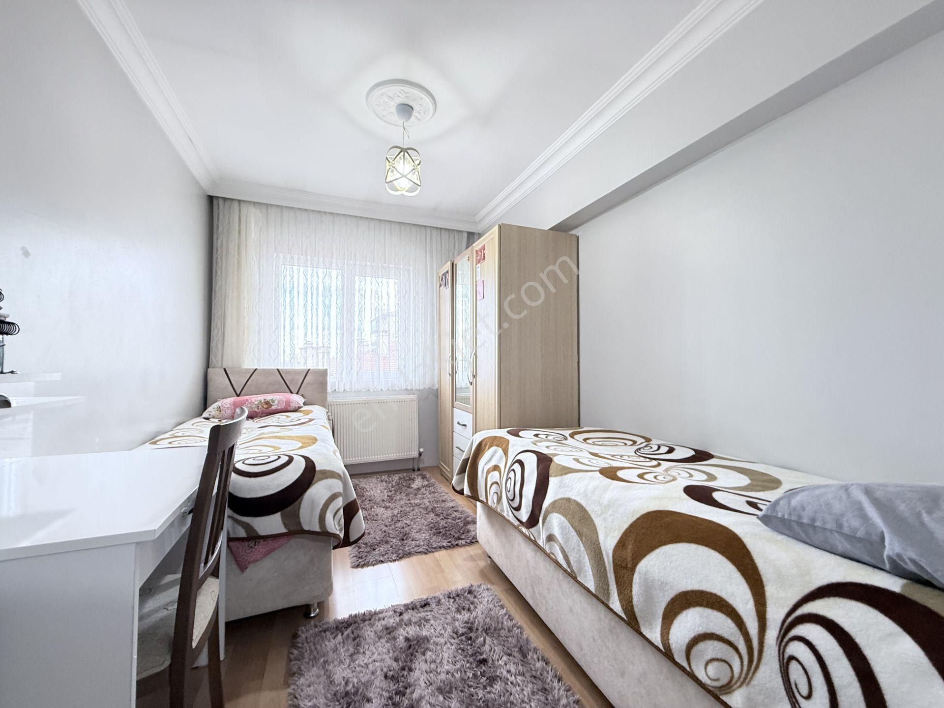 Kalecikemlak'tan İçi Yapılı Masrafsız, 120m² Kilerli, 2 Banyolu 3+1 - Görsel 12