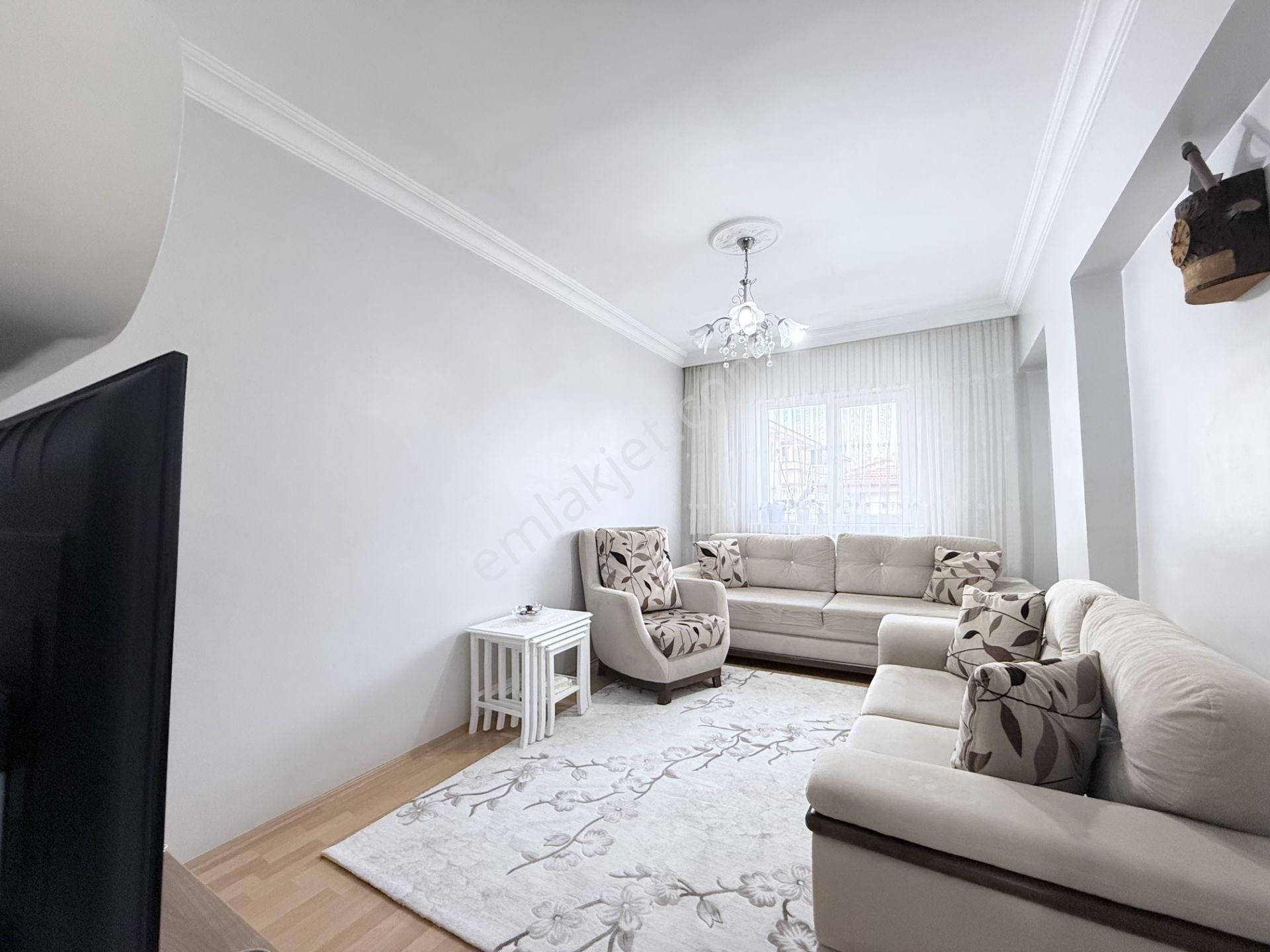 Kalecikemlak'tan İçi Yapılı Masrafsız, 120m² Kilerli, 2 Banyolu 3+1 - Görsel 9