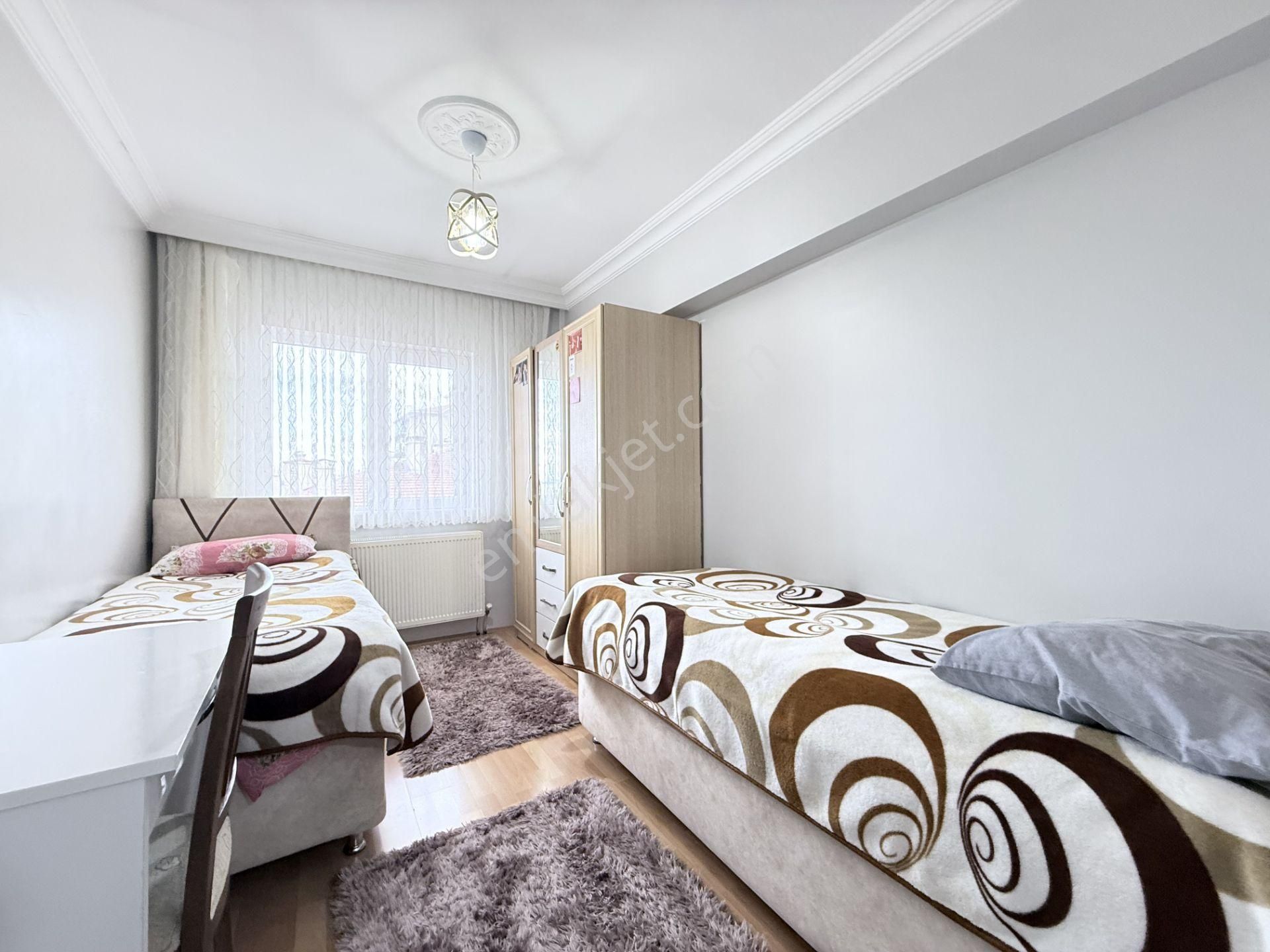 Kalecikemlak'tan İçi Yapılı Masrafsız, 120m² Kilerli, 2 Banyolu 3+1 - Görsel 11