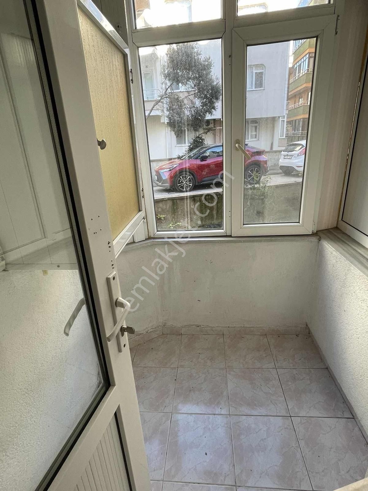 Bahçelievler Mahallesin'de Satılık 1+1 55 M2 Daire - Görsel 7