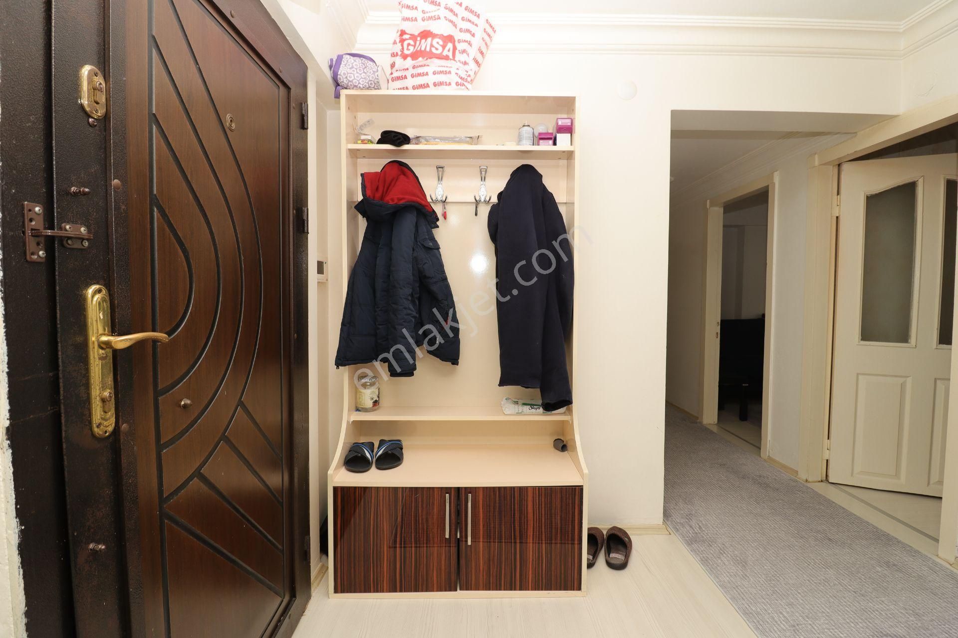 Akif'ten Topçu'da 2,5+1 Ebeveyn Banyolu Batı Cephe Satılık Daire - Görsel 8