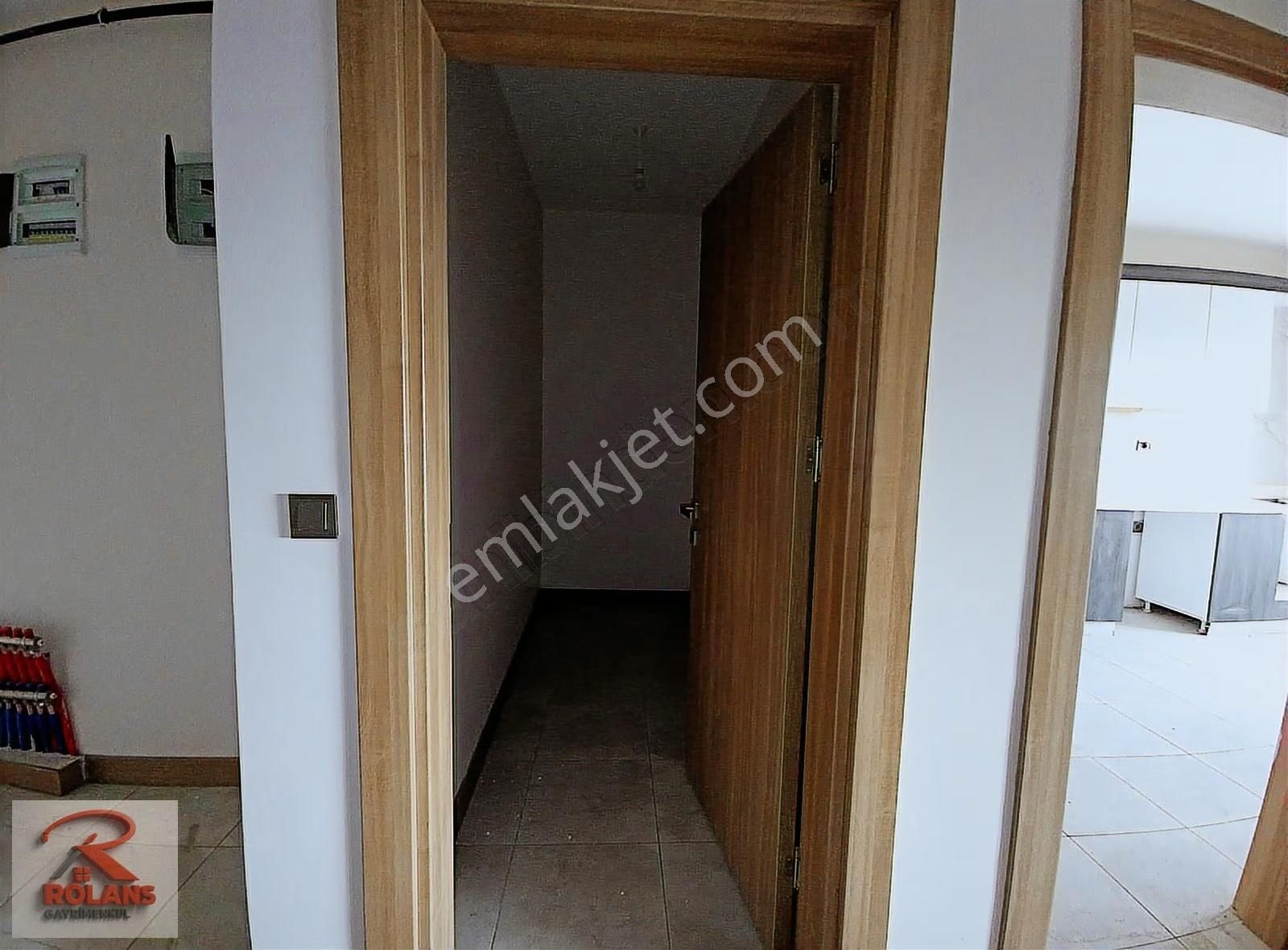 Rölans Gayrimenkul Den 3+1 Ara Kat Sıfır Kiralık Daire - Görsel 4