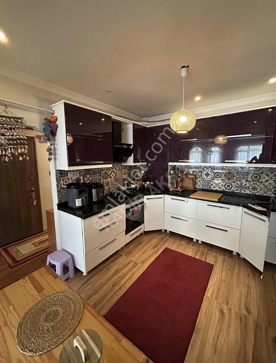 Kadir Aksoy Gayrimenkulden Demirkapı Da 5+2 Eşyalı Dubleks - Görsel 14