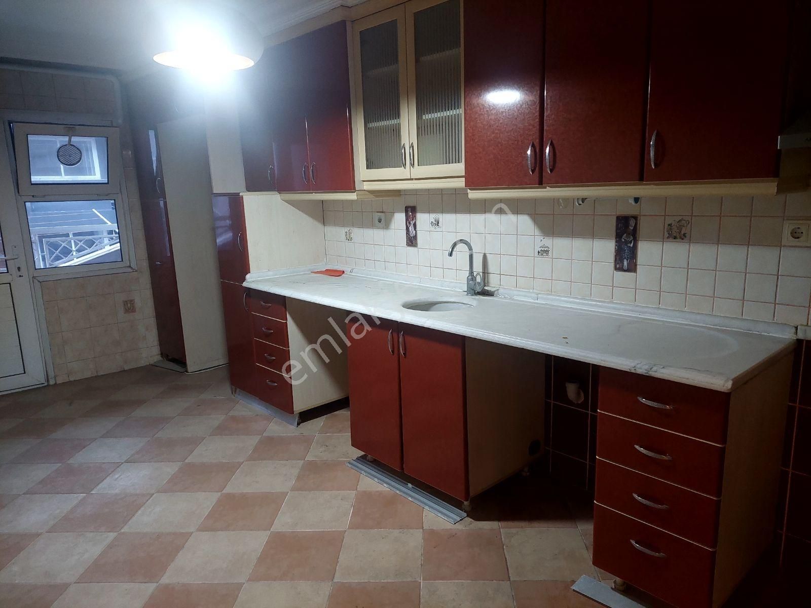 Atıfbey Mah.de Etiler Caddesinde 3+1 Yapılı Satılık Boş Daire - Görsel 11